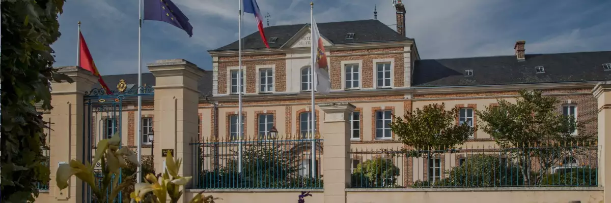 création site internet Damville